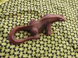 【木彫り・リアル造形】コモドドラゴン オブジェ（全長52cm） アジアン雑貨 バリ 木彫り 動物 オブジェ 木彫りのコモド